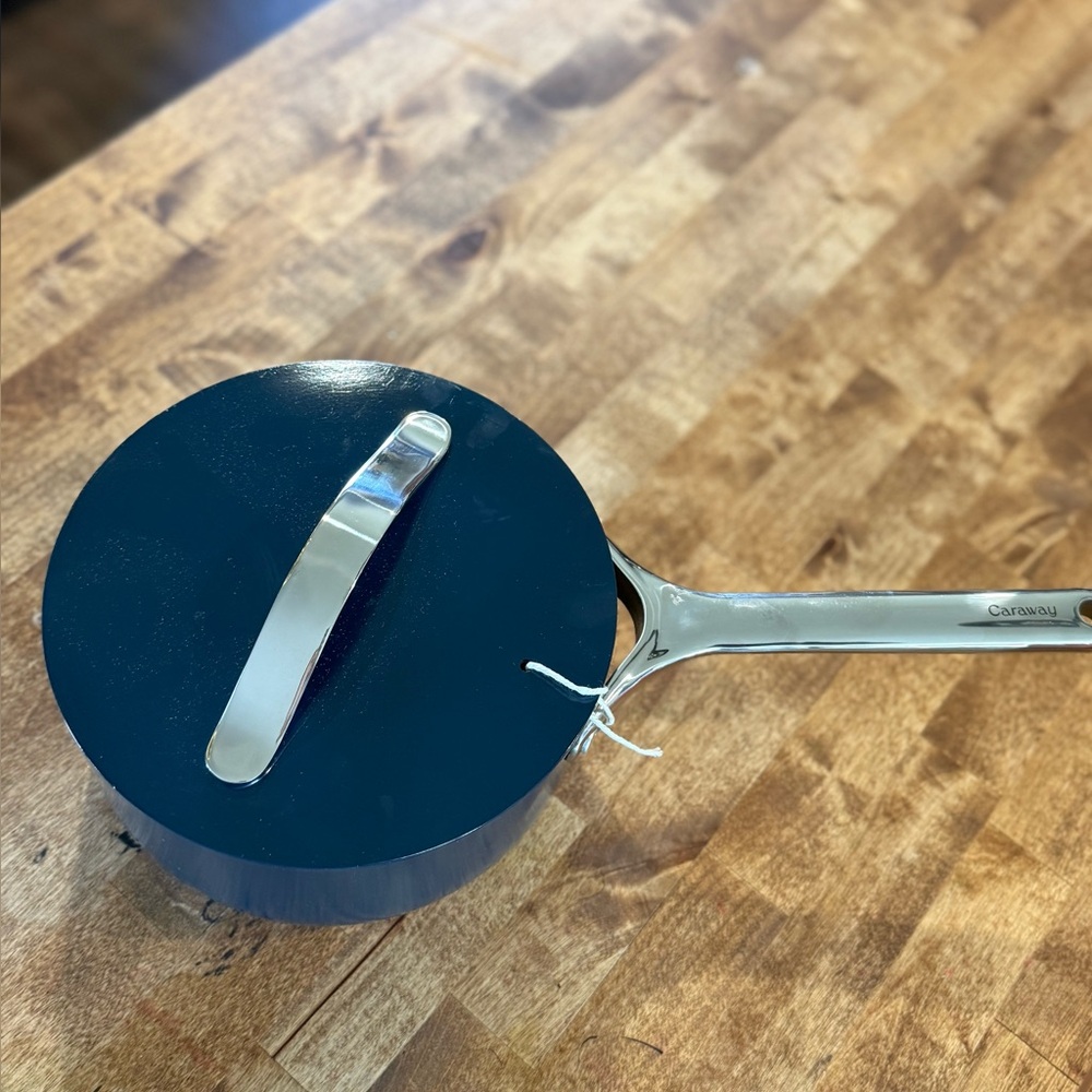 Caraway Nonstick Ceramic Sauce Pan with Lid (3 qt) | Navy - Picture 5 of 8